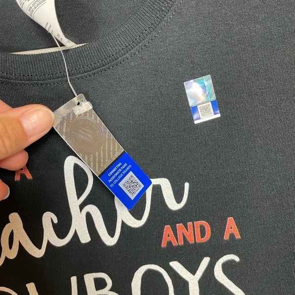 Oklahoma State Cowboys Pistol Pete Teacher short sleeve t-shirt, sz S,‎ NWT - Picture 5 of 5